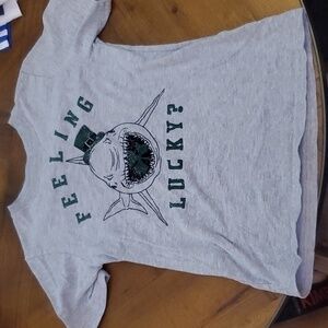 🐻   ST Patrick's Day Tshirt Size S (6/7)
